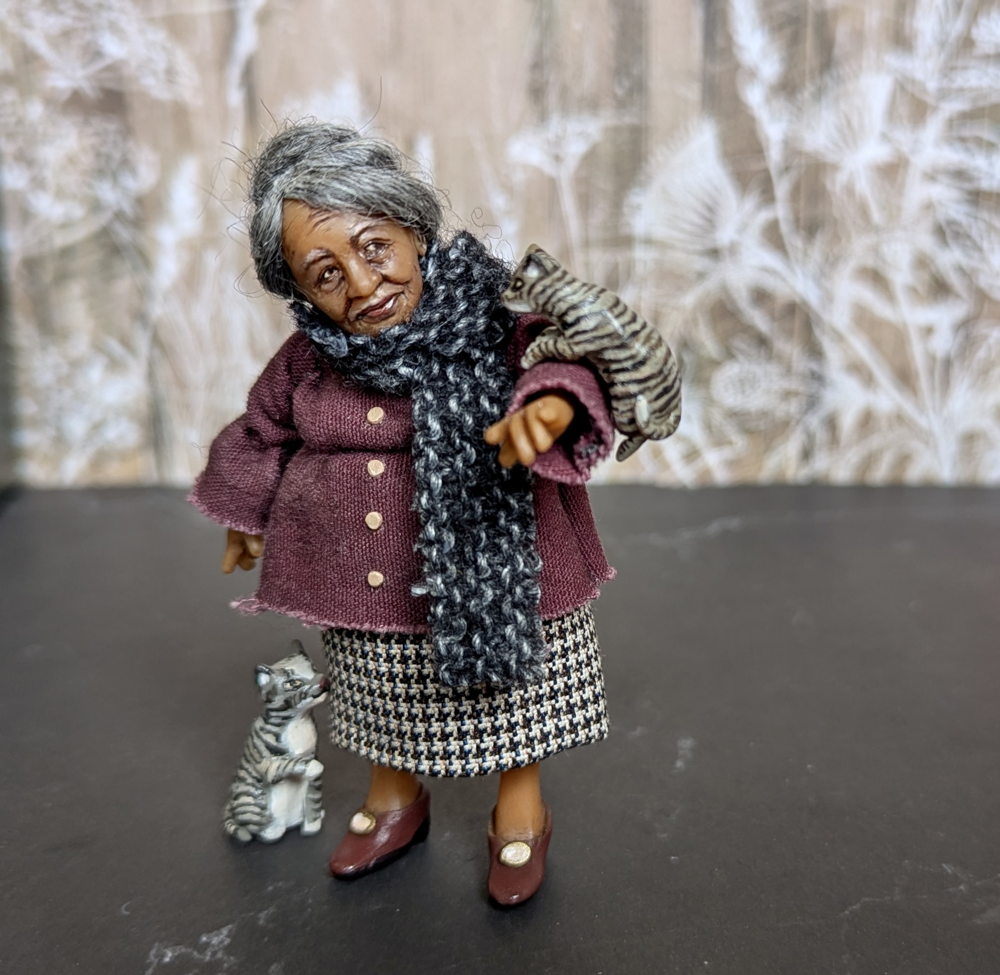 Handmade gothic miniature figure — Granny with cats, polymer clay, acryilcs, varnish, wire, wool, fabric