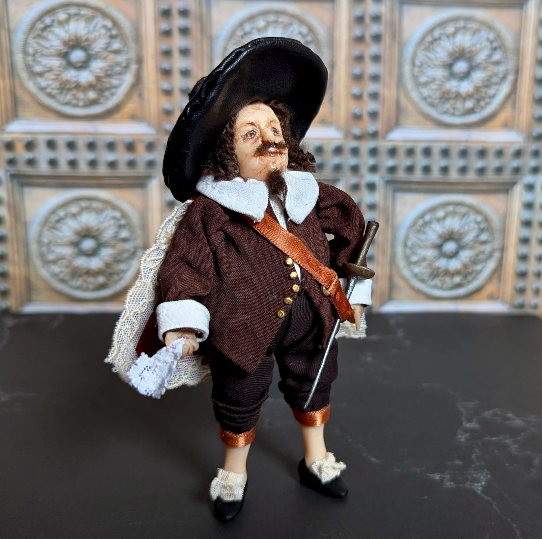 OOAK Musketeer Art Doll: подвижная фигурка из полимерной глины photo 1