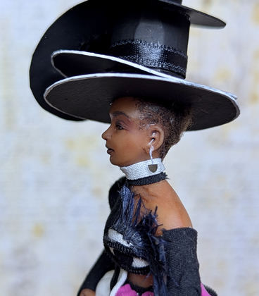 Full-scale view of a handmade gothic miniature — Small art doll Model (3/9)